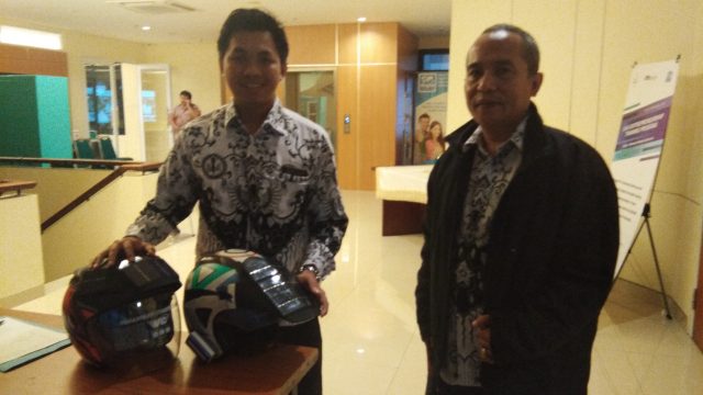 Alfian, Start-up dari Lamongan: Guru Honor Pembuat Helm Charger